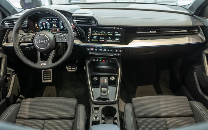 Audi A3 cena 172848 przebieg: 5, rok produkcji 2024 z Piechowice małe 379